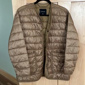 Everlane ReNew snap front liner